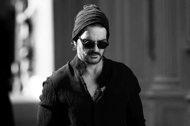 .<a href="/Ricardo_Arjona/">Ricardo Arjona ®</a>'s "Circo Soledad" debuts at No. 1 on Latin Pop Albums chart blbrd.cm/nTPg2E