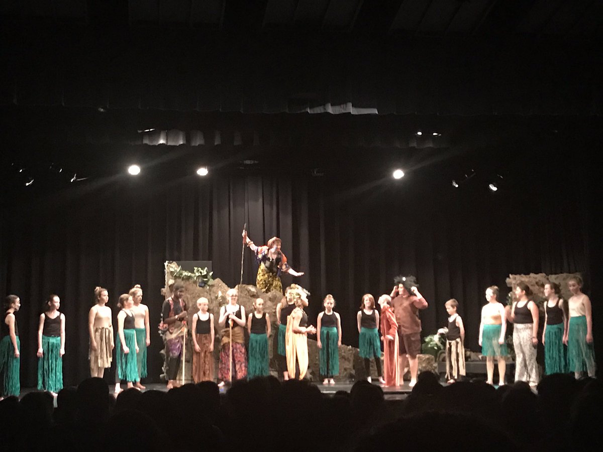 coopthereitis14's tweet photo. Loved watching these kiddos tonight in The Lion King! So proud of these CMMS leaders! #WeAreCarroll https://t.co/4oLURFuW1a