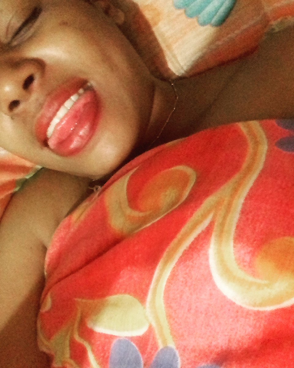 KeyvaBorde's tweet image. How many likes for her?