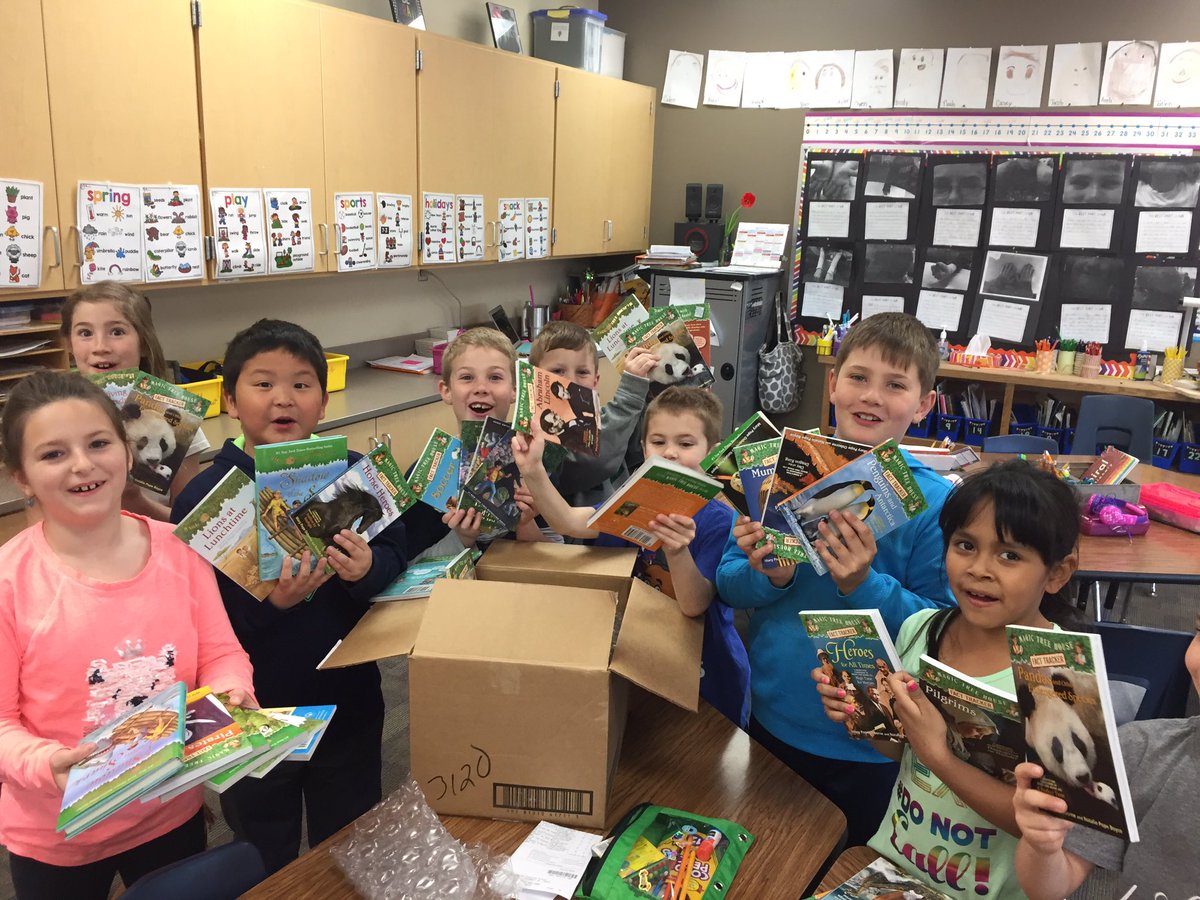 DahlHeather's tweet photo. Thanks for the box of love@MaryPopeOsborne! Lots of reading magic happened today! #croslex #magictreehouse https://t.co/hWuYyTa6ne