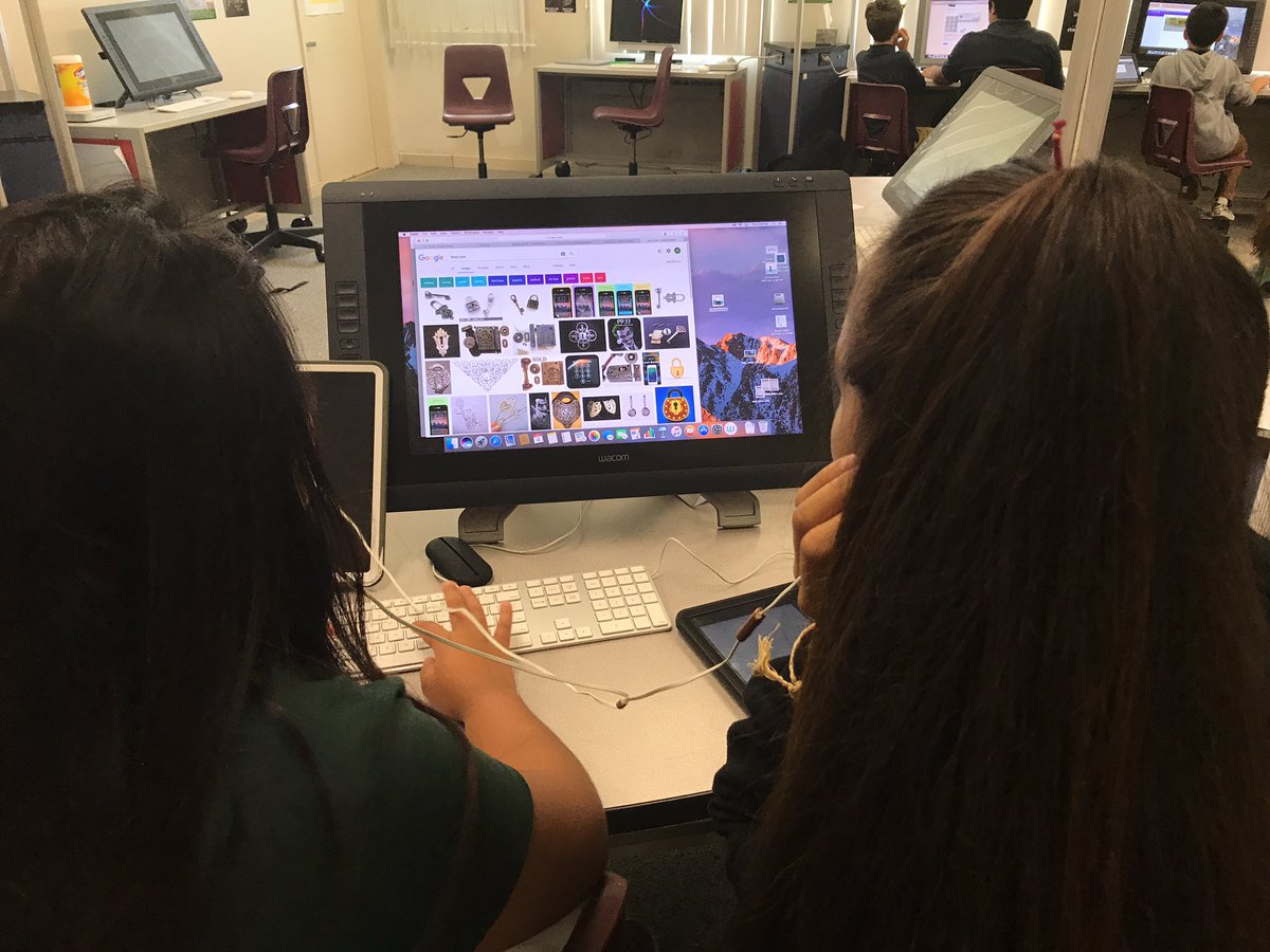 mrs_sills's tweet photo. More breakout rooms being added to our collection @ThingLink_EDU @ThingLink #mpimiddle #designthinking https://t.co/NOWZ0eIU8B