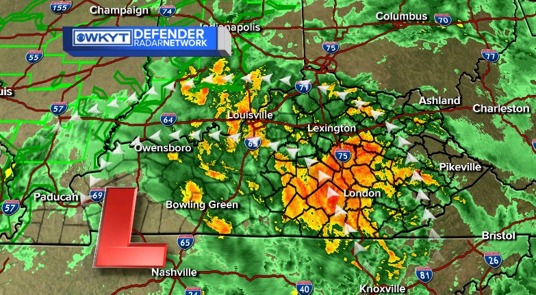 Kentuckyweather's tweet photo. Very heavy rain is rotating around an area of low pressure. Watch for some local high water issues. #kywx https://t.co/18sNkNGpnm