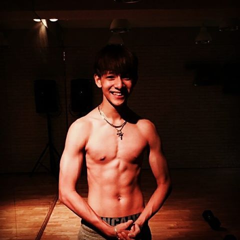 punchpics's tweet photo. dang boi https://t.co/rO4lH6vLXh