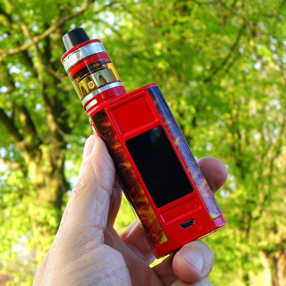 JoyetechClub's tweet photo. Joyetech #TAPTEC™ #technology and simply #tap the panel, this is #Cuboid TAP #ProCore Aries
#Vape #ecig #mods #vaping #vapelove #vapefamily https://t.co/EAEd4i1D3i