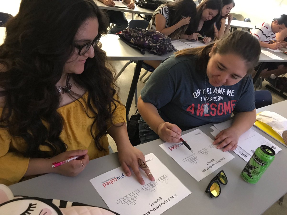 joboaler's tweet photo. Opening the minds of community college students with mindset maths and open activities today! Helping them all believe in themselves. https://t.co/riBjgCfDN2