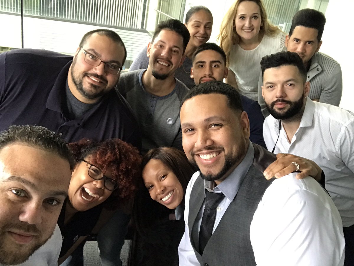 AntMerc17's tweet photo. Great meeting with my team today! #bestcoaches #GlowHardorGoHome #TeamGlow #OneNYNJ #Mayisours we ate good to! Thanks @smercado910 https://t.co/7kHaSXZfnP