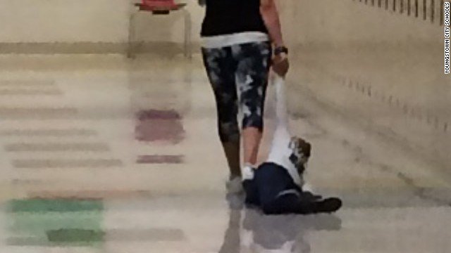 dadealra's tweet photo. An Ohio teacher was fired this week after she was photographed dragging a young... https://t.co/BJ9zWCrklU by #KING617 via @c0nvey https://t.co/EWPpL9uSPF