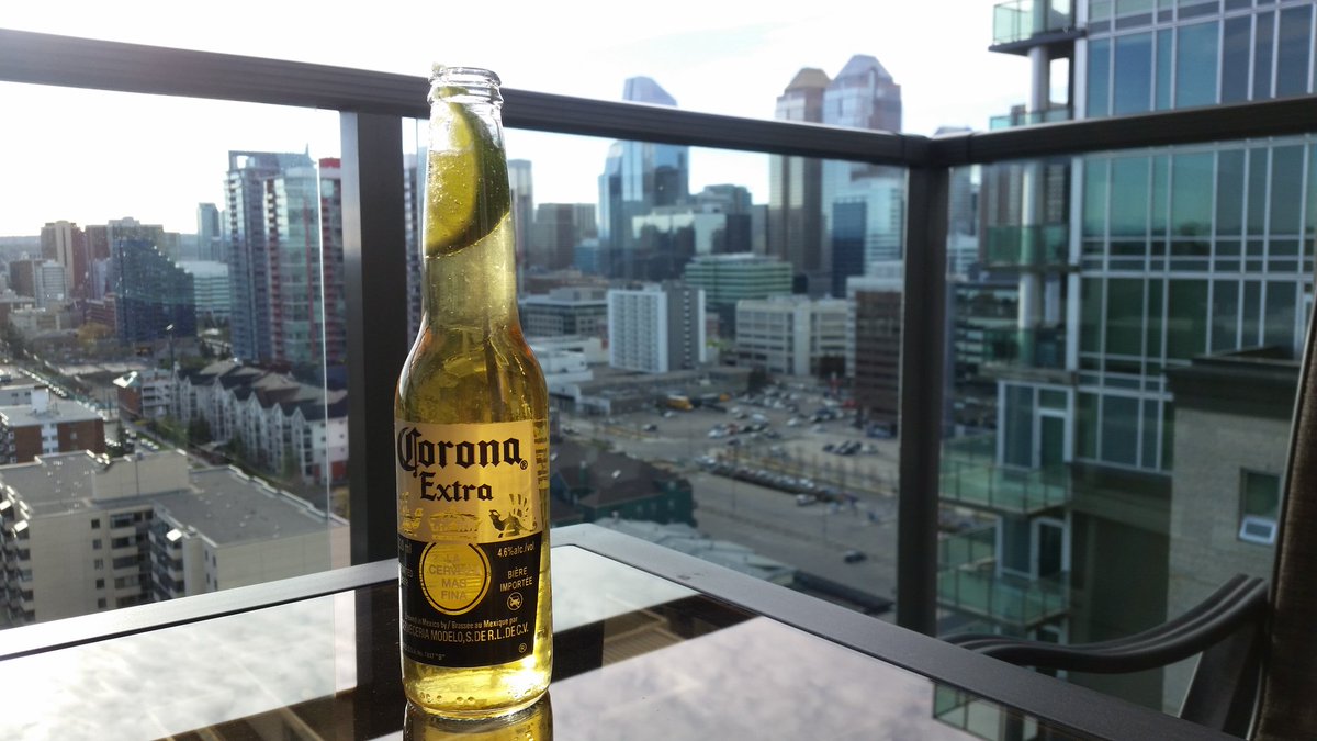BadWeatherKyle's tweet photo. Finally, warm enough in #yyc for one o' these @justinhobson85 @CKStamms @coronaextrausa #springfeva https://t.co/8CwzxM4iss