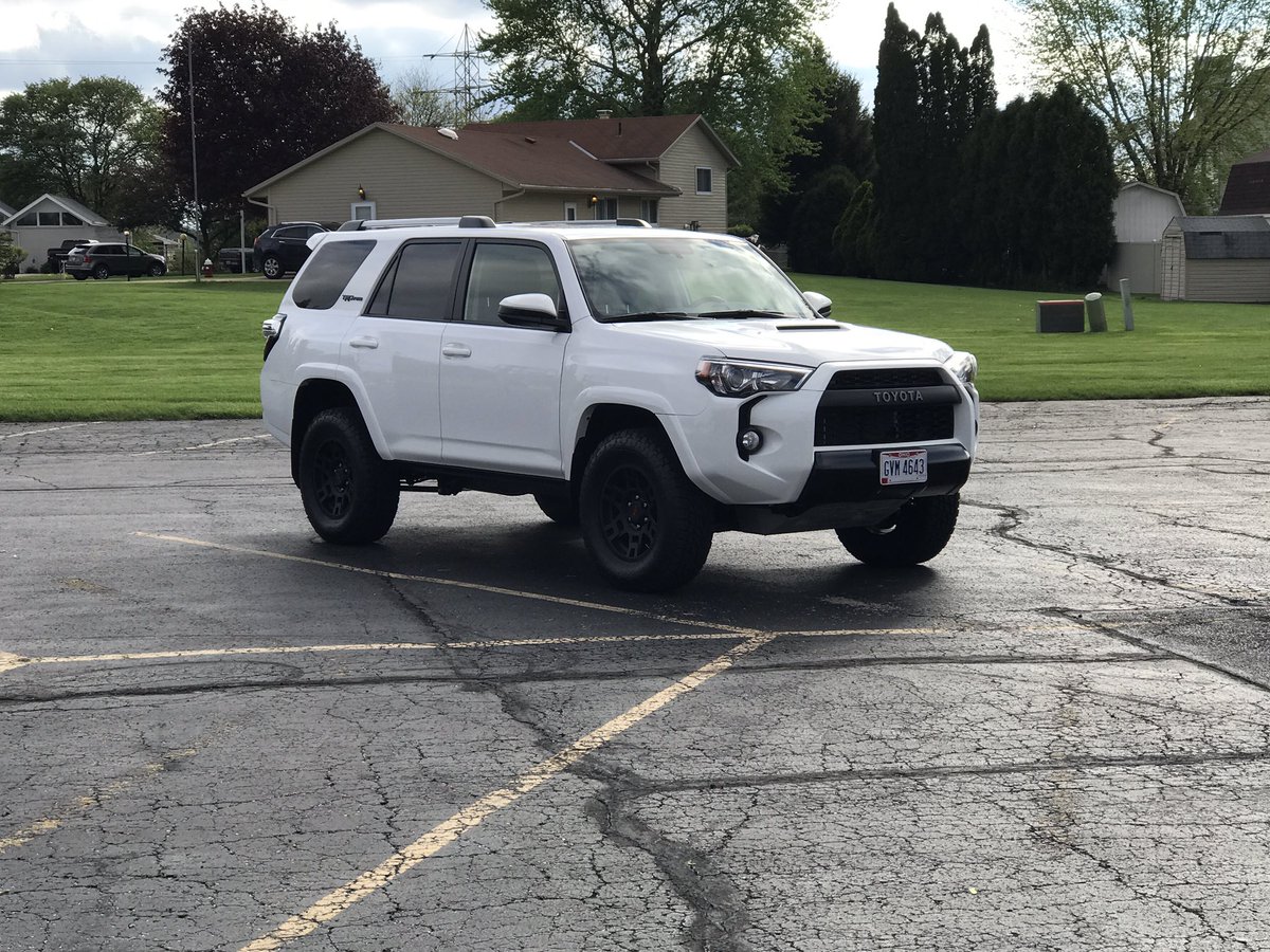 bighib's tweet photo. Loving my ne 2017 @Toyota TRD Pro 4Runner. #toyota #4Runner #trdpro #LetsGoPlaces https://t.co/m0wAlohKEZ