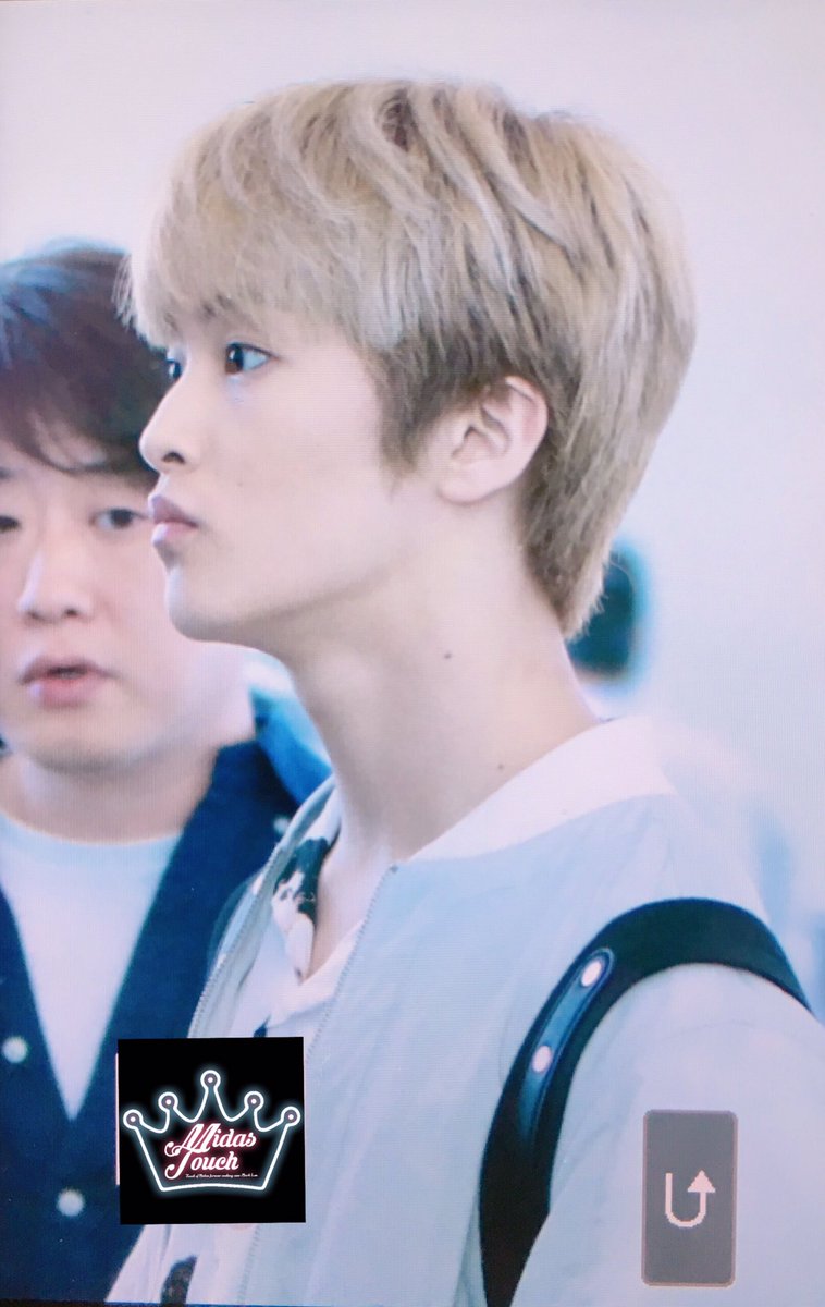 MidasTouch0802's tweet photo. #MARK #마크 #NCT 
170505 ICN https://t.co/02A6e70hGO