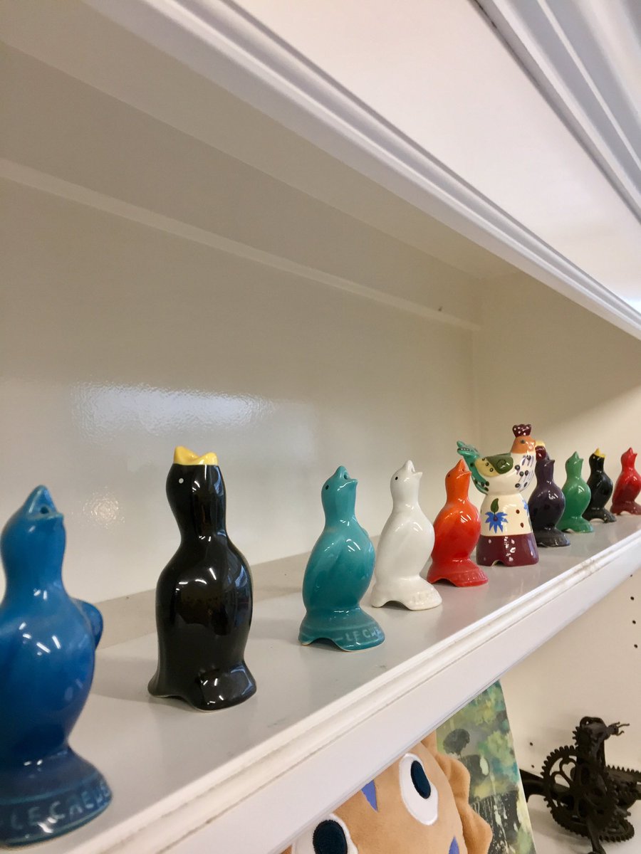 Easydoesitdude's tweet image. These #PieVent birds are kinda cool.