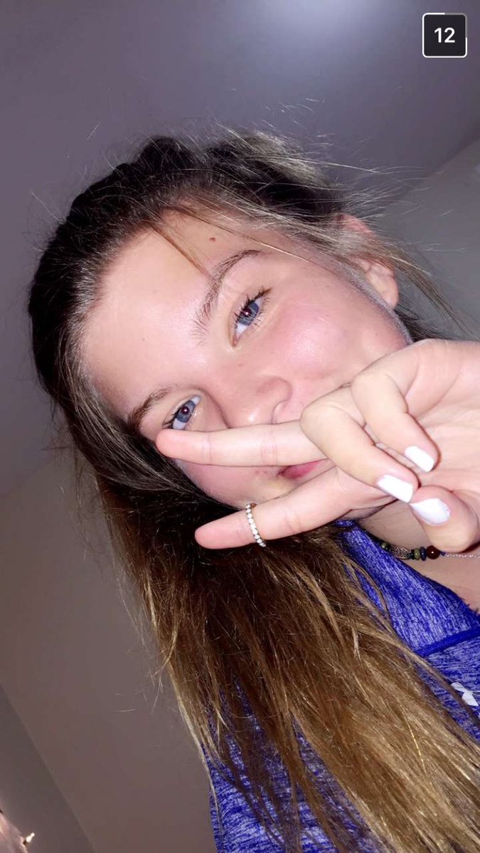 HeathcoteHannah's tweet photo. really j not fair wtf what are you perfect😍😍😍 #boyshitherup #damnb https://t.co/wj4P2xODCN