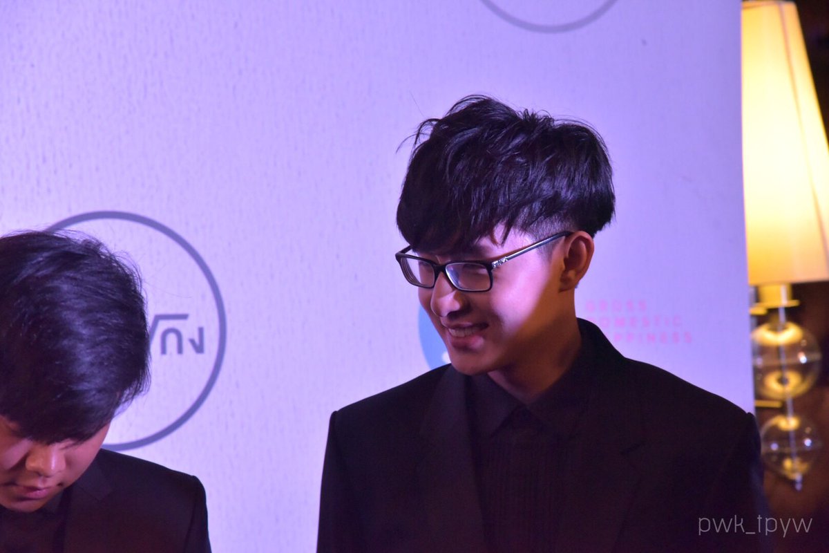 w_eeee_v's tweet photo. เค้าก็จะน่ารักหน่อยๆ ❤️ ดีใจที่บังเอิญทันนะงื้อ @ToptapTales @ToptapPlaych https://t.co/OxCkLK2fbY