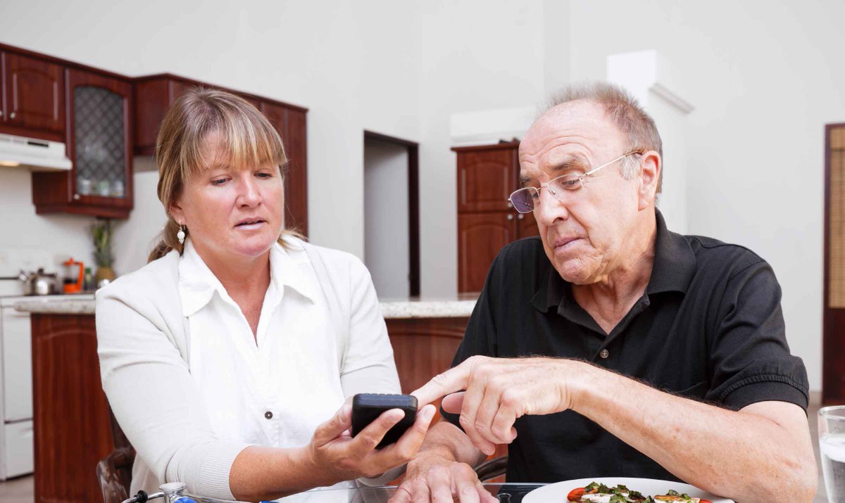 MyHealthUs's tweet photo. Health Trivia: The average U.S. family spends $24,454 annually on healthcare. https://t.co/8vvOGi63He https://t.co/d1N4wiabb1