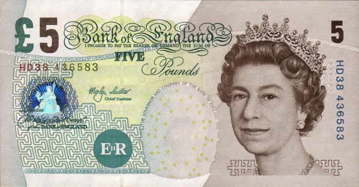 MorleyElderly's tweet image. Just a reminder that today is the last day to use the old five pound notes.Goodbye old friend! #fivepoundnotes