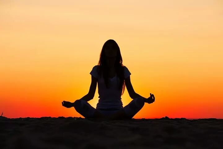 kabirhossain85's tweet photo. Meditation helps to concentrate thoughts.meditate atleast for half an hour every day.
#meditation #health #lifestyle #axellifestyle https://t.co/vScdVNmXUq