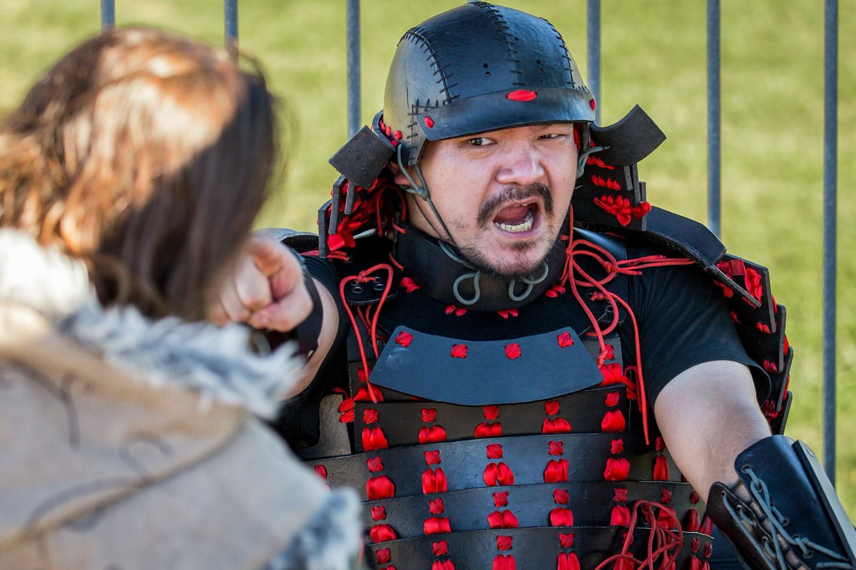 scykadia's tweet photo. Having just been charmed, the warrior Bannin points out the magical culprit :p
#larp #mageproblems #scykadia https://t.co/NVeVE5IH3F