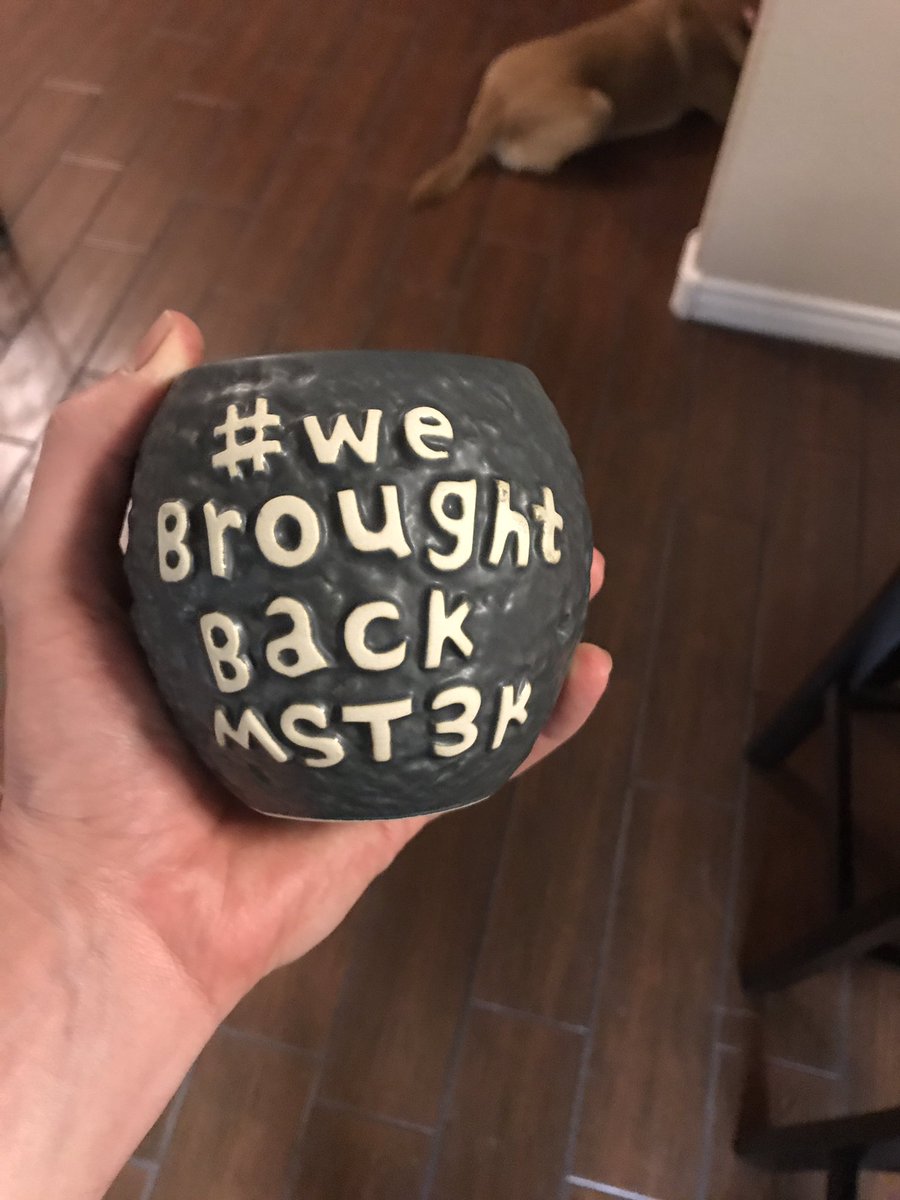 diagetic_mf's tweet image. A mug 1.5 years in the making!!! #MST3KTheReturn #webroughtbackmst3k (!)