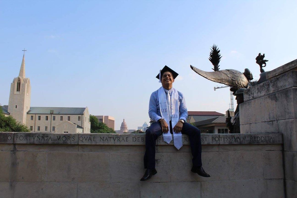 edwardryanv's tweet photo. I CAN'T BELIEVE THIS IS OUR LIVES! We're graduating &amp; taking the next big step! Good luck to all of my fellow Horns. Add my LinkedIn to KIT! https://t.co/uIHnHoAhIe