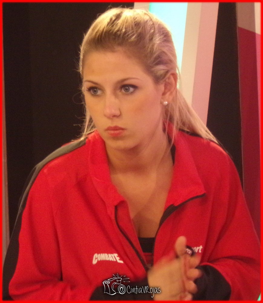 CintiaVRojas's tweet photo. #CombateDeSab29AMar2 @melanieg2017 1/3 https://t.co/y9hSFzs3dV