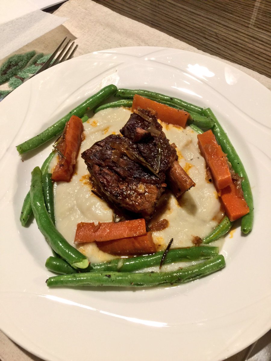 MalBlackwelder's tweet photo. I'm gonna be one of those people... nice team effort on dinner tonight with @Jules_Trudeau 😍 #lovecookingathome https://t.co/0ZK2Go5i4Q