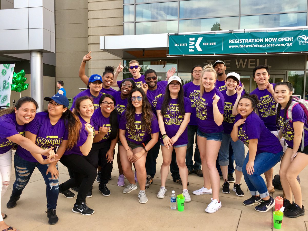 sacstate's tweet photo. A shout-out to all the volunteers who made today's #SacState5kFunRun a huge success!! #StingersUp https://t.co/wmRWOwGkDs
