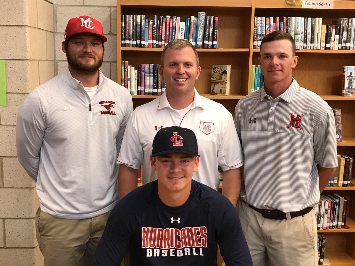 CREEK_BASEBALL's tweet photo. Congratulations to Tucker Rogers for signing to continue his baseball journey with Louisburg College. #Moose https://t.co/vuTi47JF6E