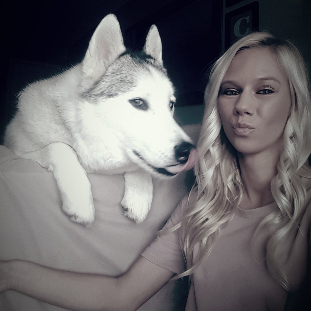 ChasityPrice13's tweet photo. #NewProfilePic https://t.co/lKQFrtCquE