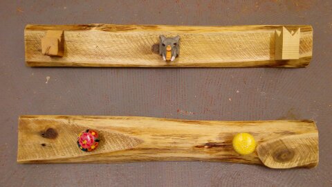 NOW_NotOnlyWood's tweet photo. Hang it up! #recycled #woodworking #knob #reclaimedwood #unwantedobjects #tradition #innovation https://t.co/7KRasSVcI5