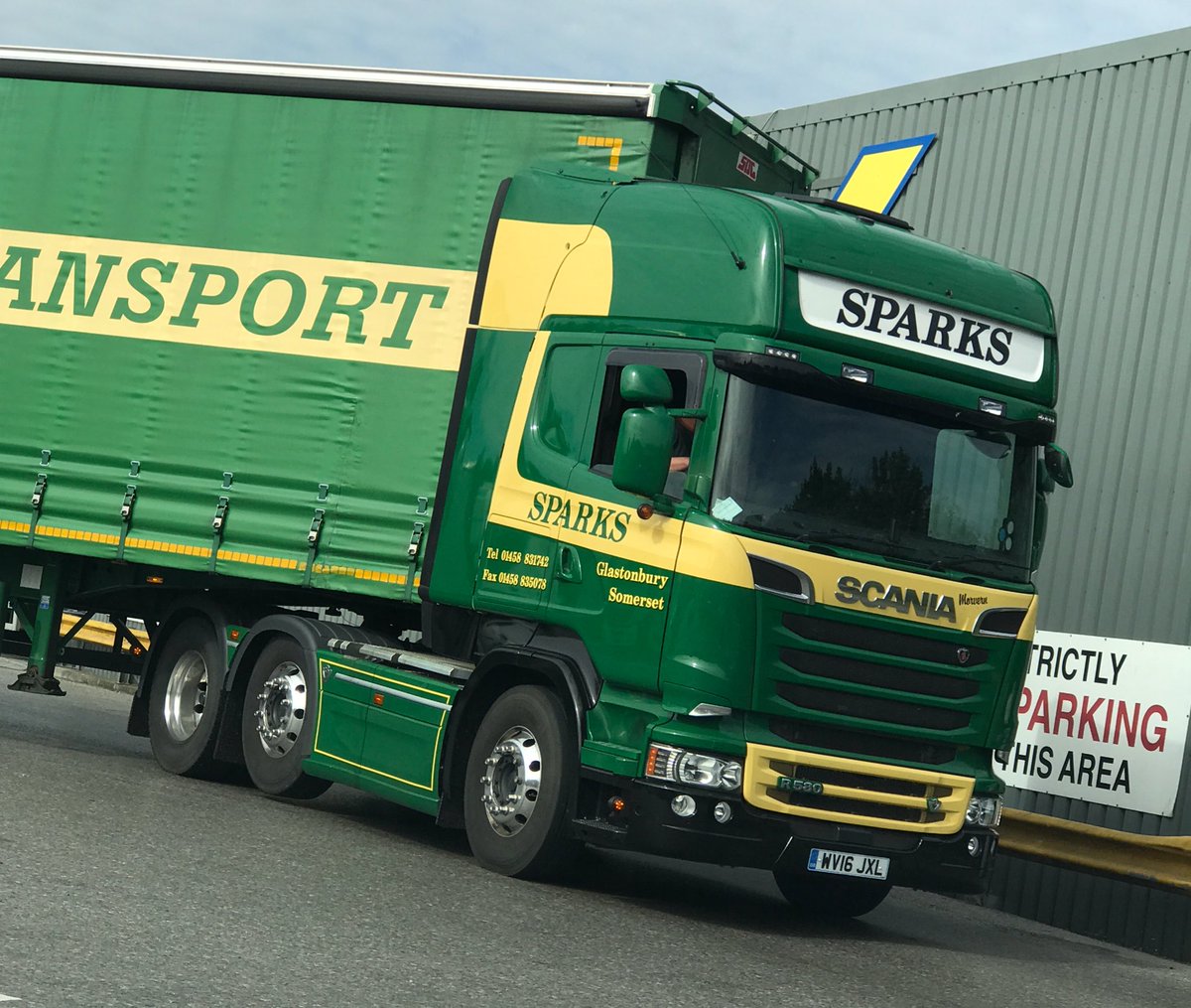 Lee_Johnson234's tweet photo. @ScaniaGroup @ScaniaUK https://t.co/jfSThFaxvT