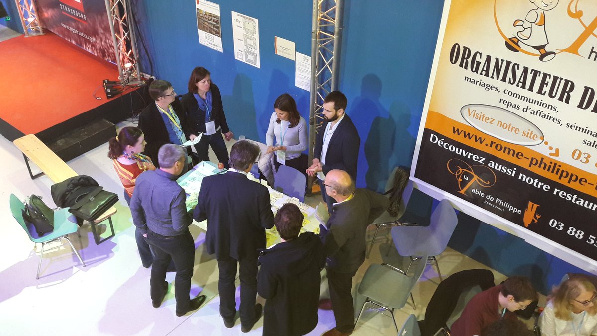 romain_truchi's tweet photo. #sutalsace 1000 participants 100 projets 2 fées mais aussi des millions de sourires, 10M de post its &amp; 300000 bretzels ! #MissionAccomplie https://t.co/trTrkFmRPj
