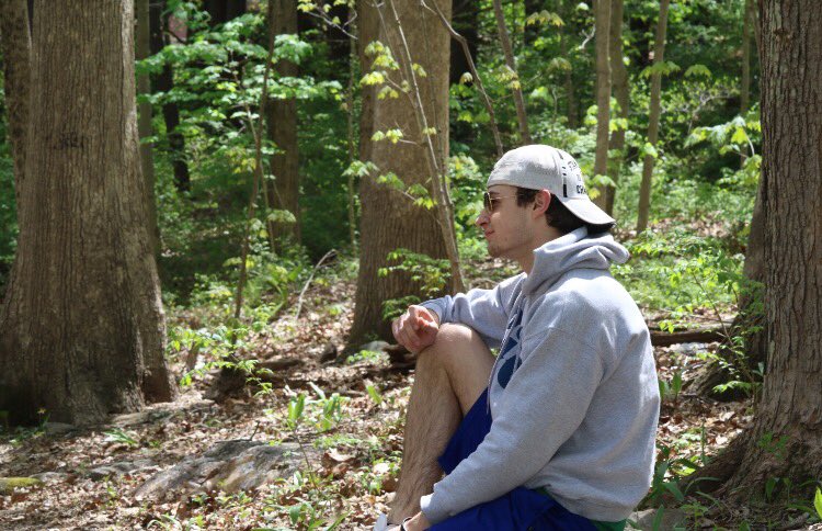 TheApexBros's tweet photo. Guys.... @TheJoeyChaisson's mixtape drops next week #notreally #wewish https://t.co/BAIUg84mT5