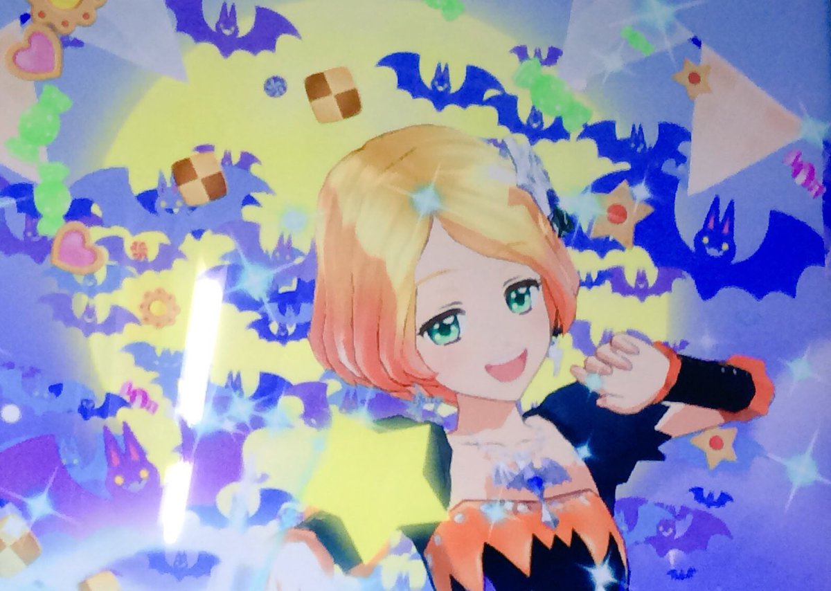 FLAVORS_7days's tweet photo. えまそん
金曜日担当のえまそんデース🎃
にっか師匠が実家に帰っちゃってえまそんとっても寂しいのデス💧
はるつげはちおりに連れていかれるしかじつはなぜかいないデスし…
仕方がないのできよとネトゲやるのデース… https://t.co/xU6CbdSV5b