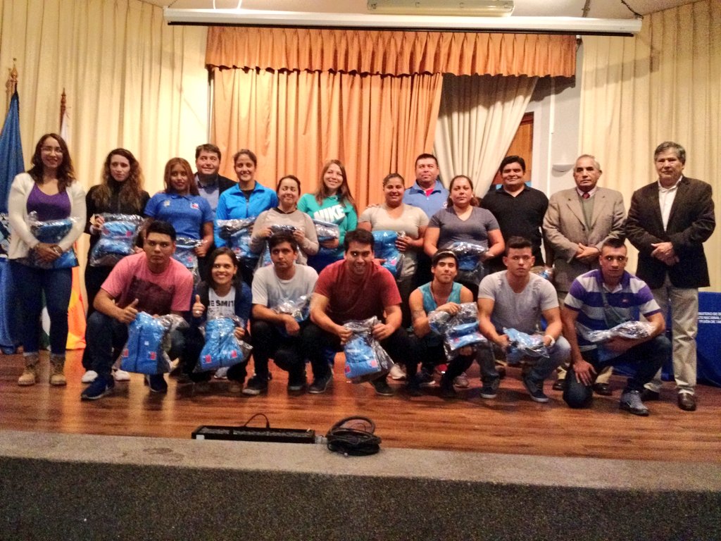 MindepTarapaca's tweet photo. Autoridades regionales despidieron a seleccionados de Tarapacá que asistirán a Juegos Nacionales y Paranacionales en BioBio #ChileCompite https://t.co/dSyIS75209