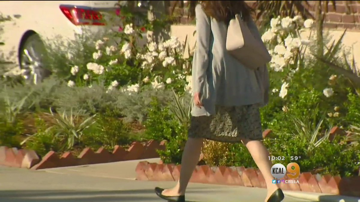 CBSLosAngeles's tweet photo. Police Arrest 3 Supsects In #Pasadena #RobberySpree https://t.co/SLOA5yXPDQ https://t.co/gId1iSd5et