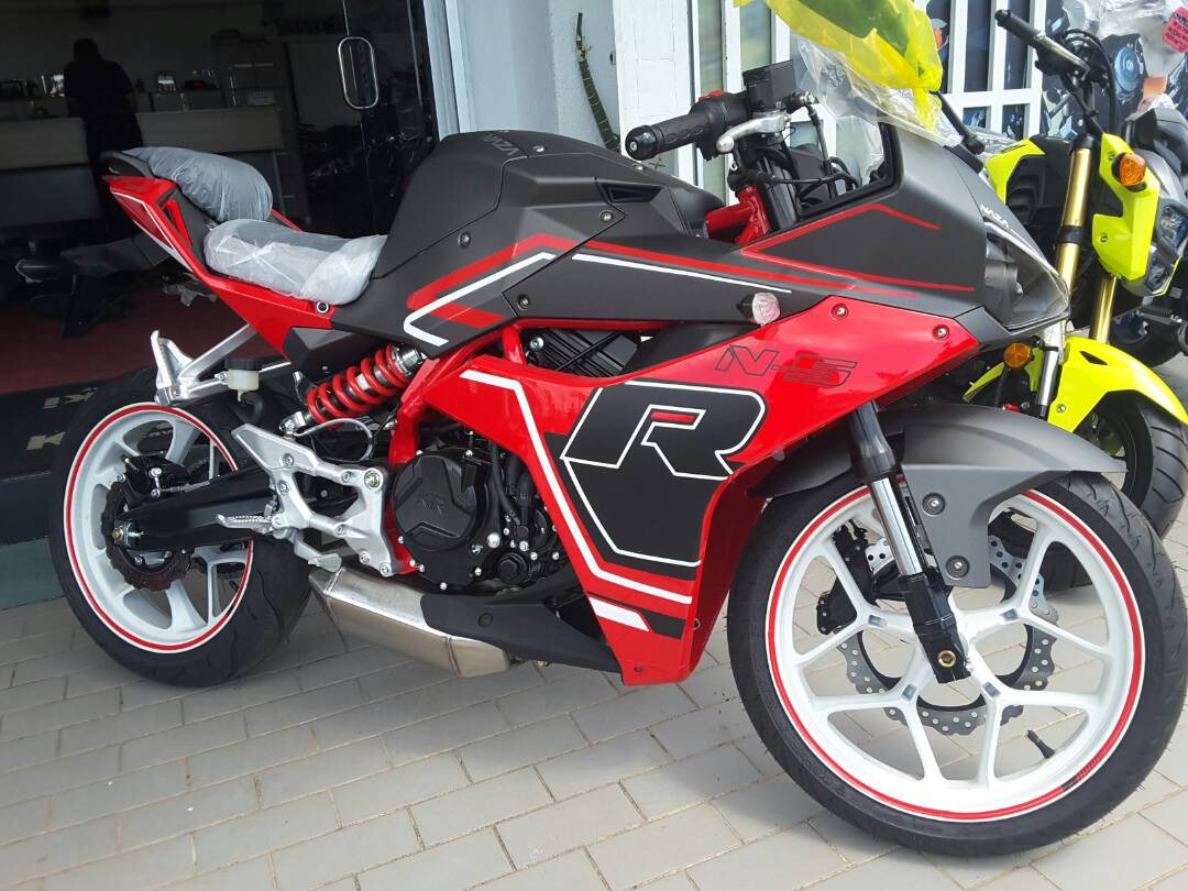 SoonHinCompany's tweet photo. #Naza #N5R ready stock #SoonHinCompany. Test ride available! For more info, pls call 017-9115990 / 017-5136998 / 09-5150998 / 09-5130998 https://t.co/3Z5PDNZhfS
