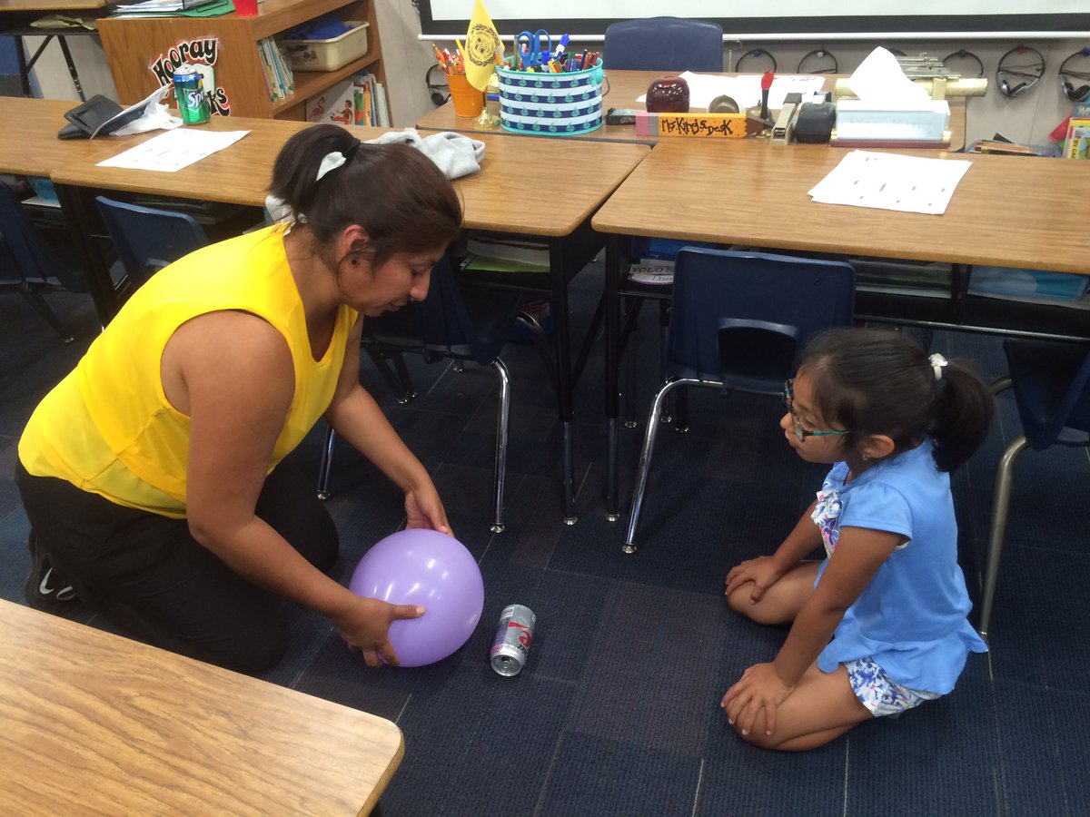 MerwinElem's tweet photo. Family STEM/Coding Night!! @covinavalleyusd #merwinrocks https://t.co/weOzhMkFlE