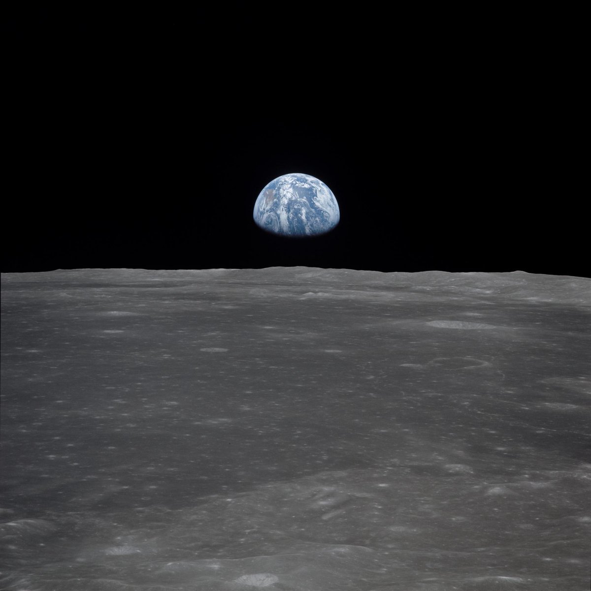 Earth rise from the moon. Great photo