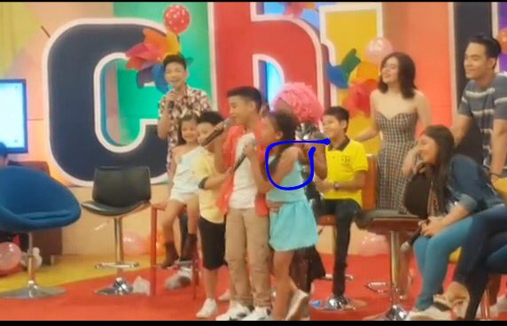 LaSaUnited's tweet photo. Ano tong akbayang naganap?๐๐#teamLASA #ASAPIkawAngSunshineKo https://t.co/4vo1luBnOy