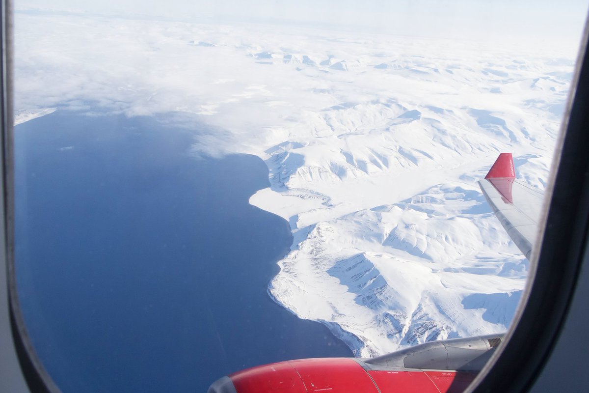 airberlin's tweet photo. Cool prospects! ❄️⛄️
The polar flight 2017 with #AirEvents & #airberlin
📷 by Thomas Bujack https://t.co/WXVzJwWUjx