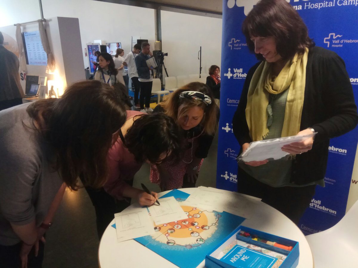prosics_'s tweet photo. Apendre a través del joc és una de les eines que estem mostrant al @healthioglobal #prosics #espictools #healthio #aroundme @VHIR_ @icscat https://t.co/TlKWBOBoZL