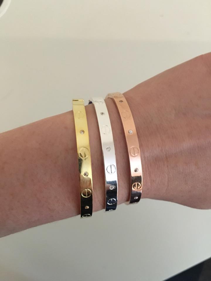 Urbansecrets1's tweet photo. "Love" bangles #love #life #stacked #giftideas https://t.co/pSCc8oCqye