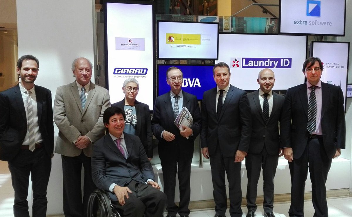 GirbauGroup's tweet photo. Estamos presentando #LaundryID, un proyecto de lavandería inclusiva -- We are presenting Laundry ID, an inclusive laundry project. https://t.co/ckmA6pvMXa