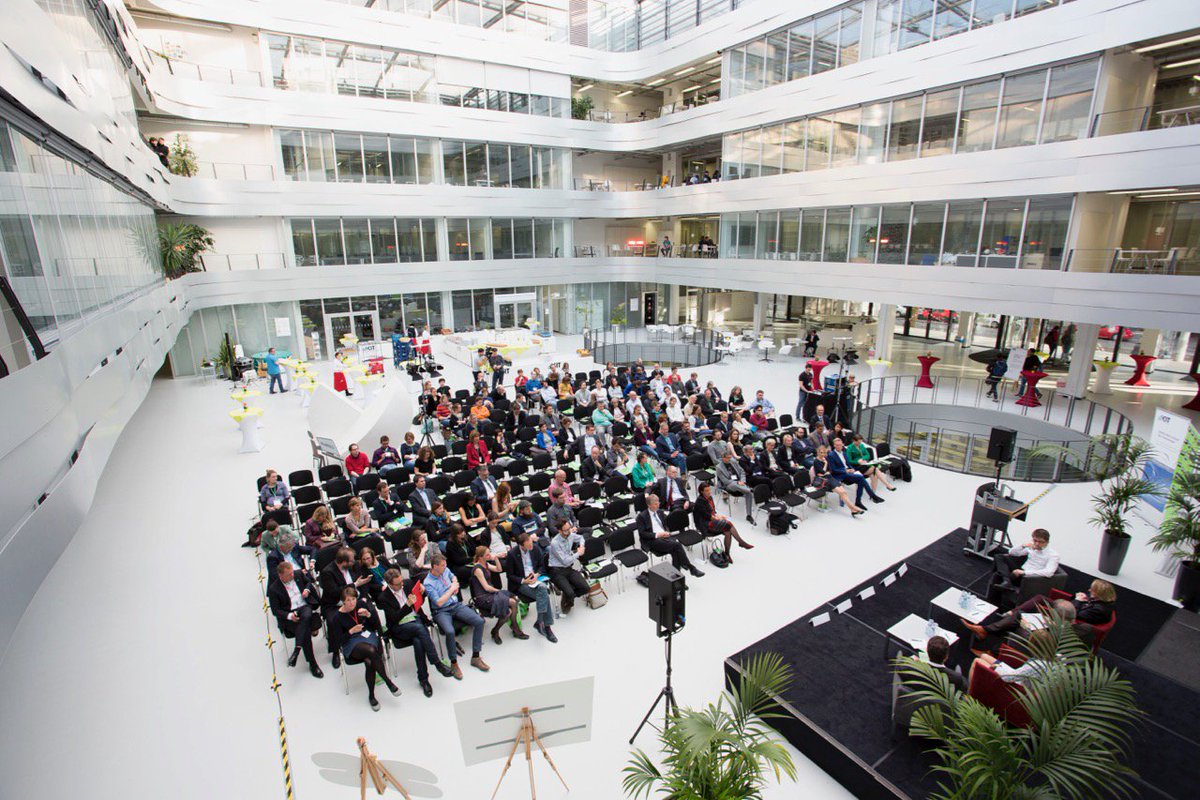 NaWik's tweet photo. Herzlichen Dank an alle Teilnehmer unseres Symposiums vorgestern! Hier eine Auswahl der besten Fotos: https://t.co/zHj8CkoxLP #NaWik17 https://t.co/H3okUQaOuu