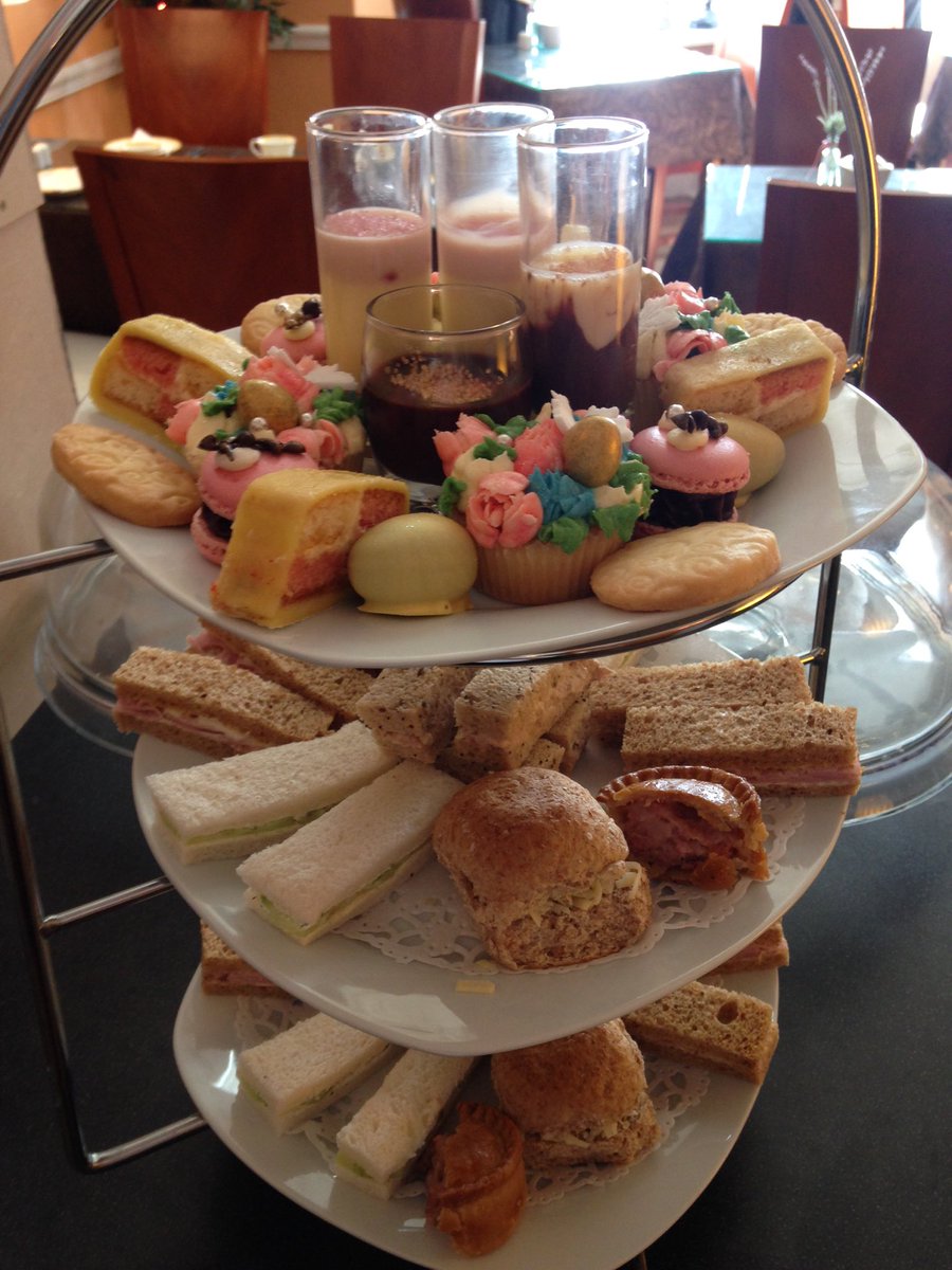 We are constantly being told our afternoon teas are full of flavour making them stand out from even the big names. Come try for yourself.