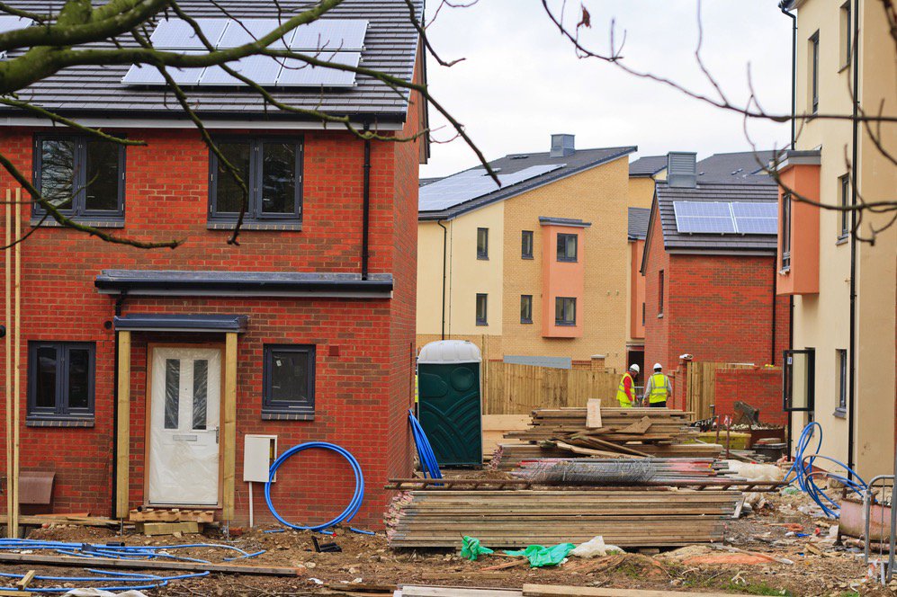 UKConstructionm's tweet image. .@vindenconsults  says industry growth a result of investment in infrastructure and push for new housing ow.ly/UWqt30bqMJx #PMI