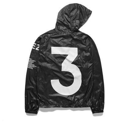 sukoco31's tweet photo. Yeezy Windbreakers back in stock // Shop https://t.co/whx6eTRX3J by #Trendylabel via @c0nvey https://t.co/3P6Qx2mP1p