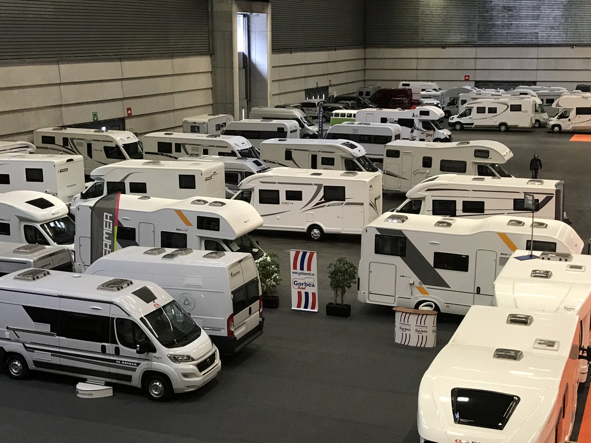 BEC_Bilbao's tweet photo. Comienza @Expovacaciones , Caravaning, Fiesta Cerveza y Golf Show. Viernes y sábado:11:00-20:30. Domingo:11:00-19:00 https://t.co/AfZhw8kP8n https://t.co/etQZ40bZgn