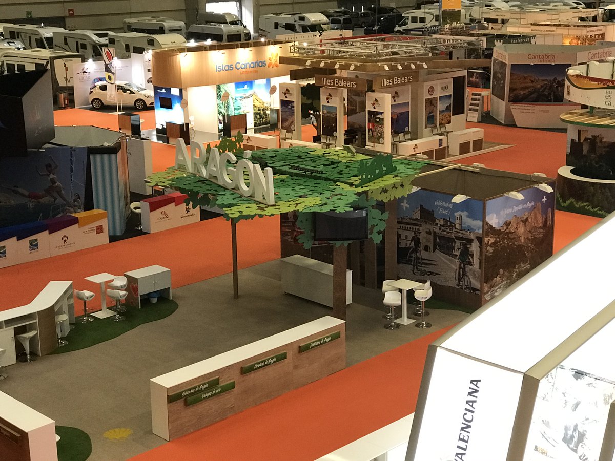 BEC_Bilbao's tweet photo. Comienza @Expovacaciones , Caravaning, Fiesta Cerveza y Golf Show. Viernes y sábado:11:00-20:30. Domingo:11:00-19:00 https://t.co/AfZhw8kP8n https://t.co/etQZ40bZgn