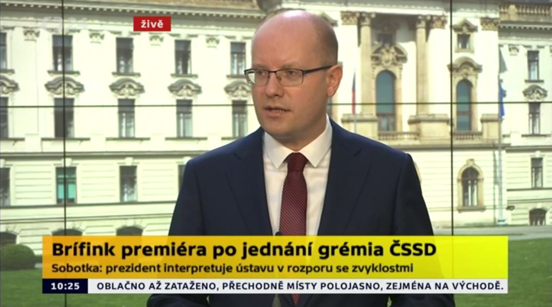 polmkt's tweet photo. Bohuslav Sobotka: demisi podávat nebudu. https://t.co/b0Vil1ENkY